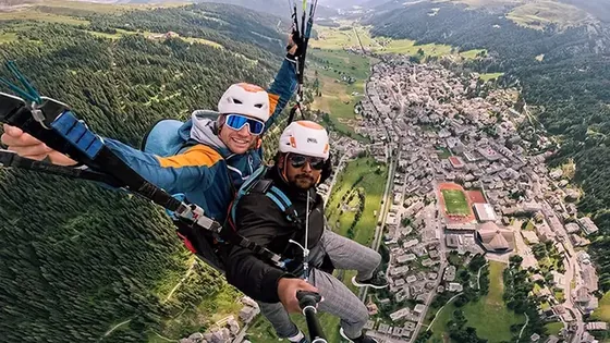 Roger Schäli, Tandempilot und Bergführer IVBV bei Air-Davos Paragliding